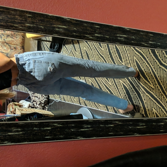 Paper bag exposed button fly mom jean - Picture 3 of 5